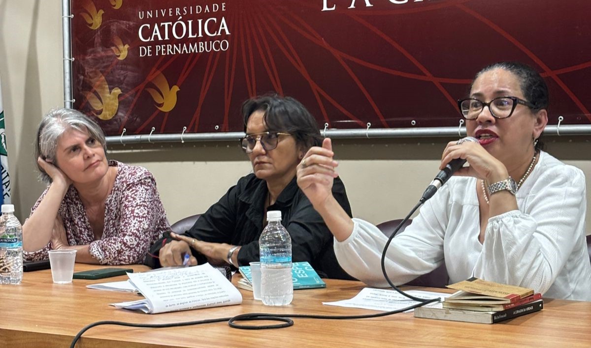 Mediadora e palestrantes
