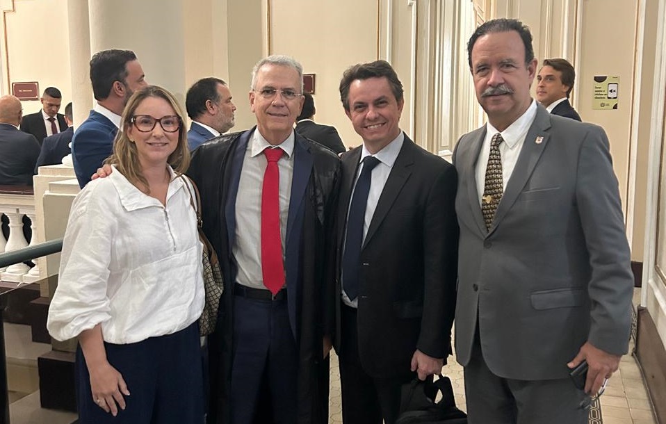 Equipe reunida
