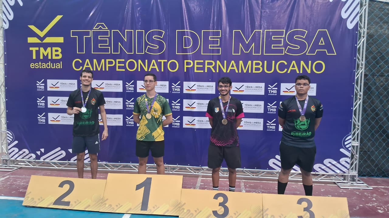 FOTO DOS CAMPEÕES DE TÊNIS