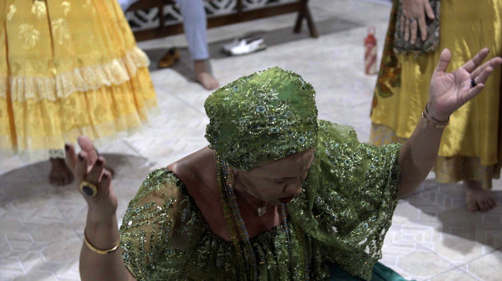 Produção registra diálogo entre judaísmo, islamismo e religiões afro-brasileiras e indígenas em terreiro de Natal.