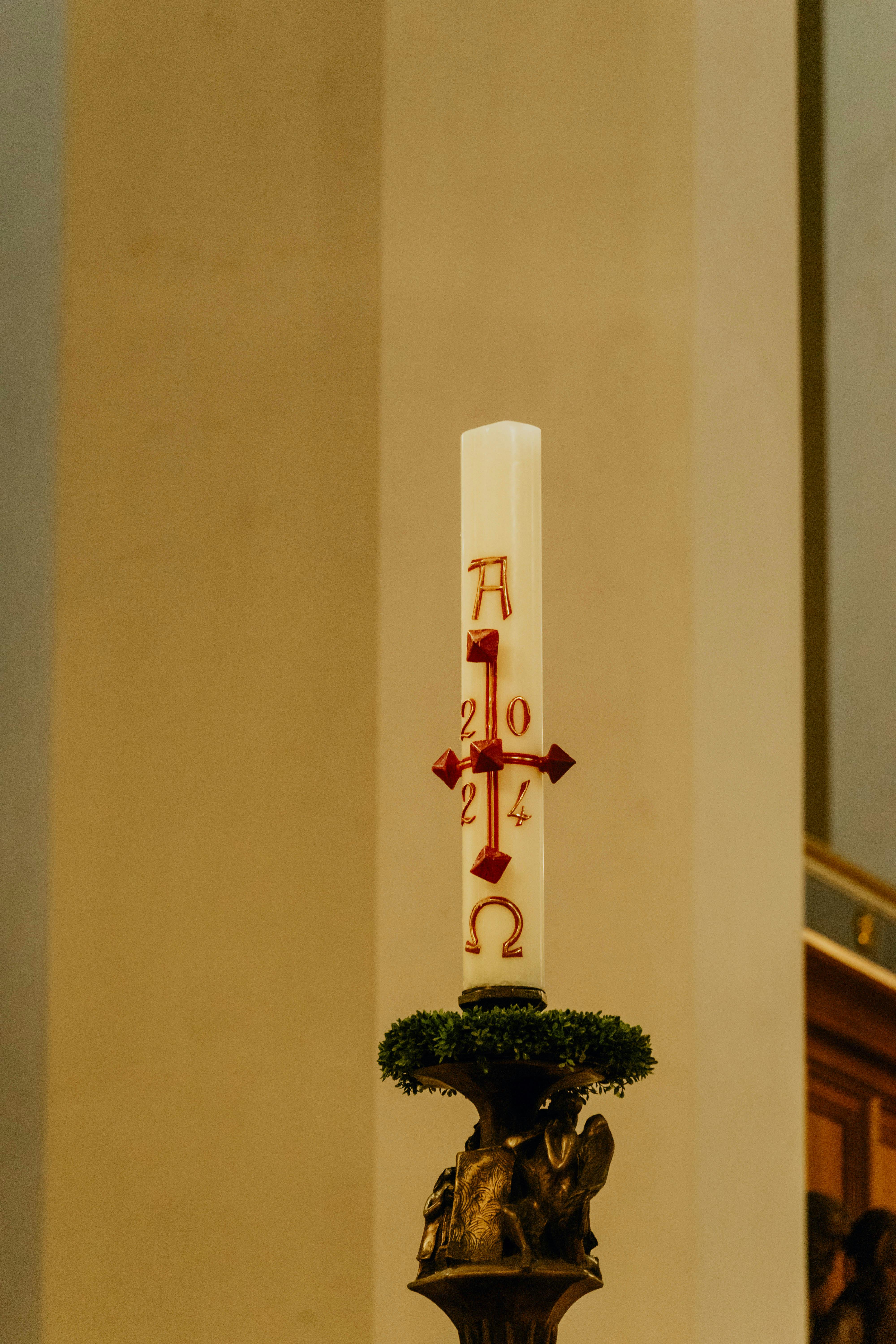 Círio Pascal - pexels-rednguyen