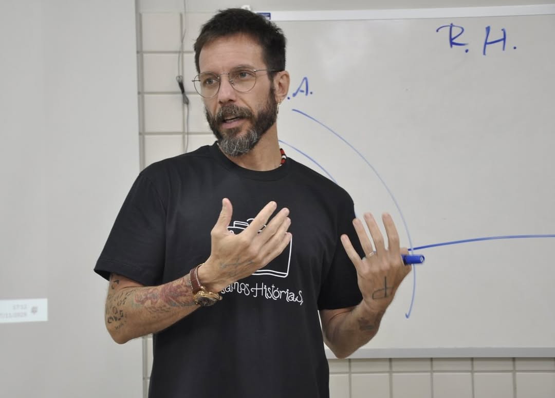 Leitura de portifolio Ivan Alecrim