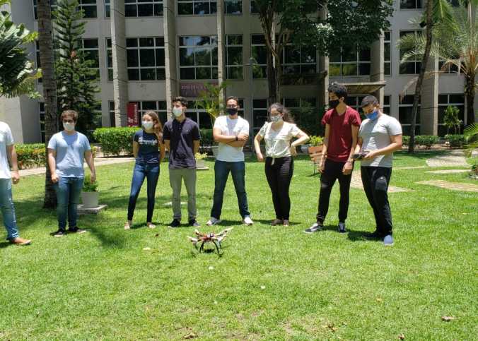 Estudantes de Engenharia da Complexidade apresentam o projeto de fim do primeiro ano do curso