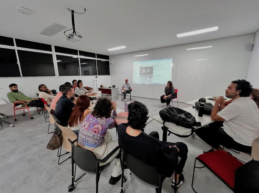 Sem Título-1 (2).jpg