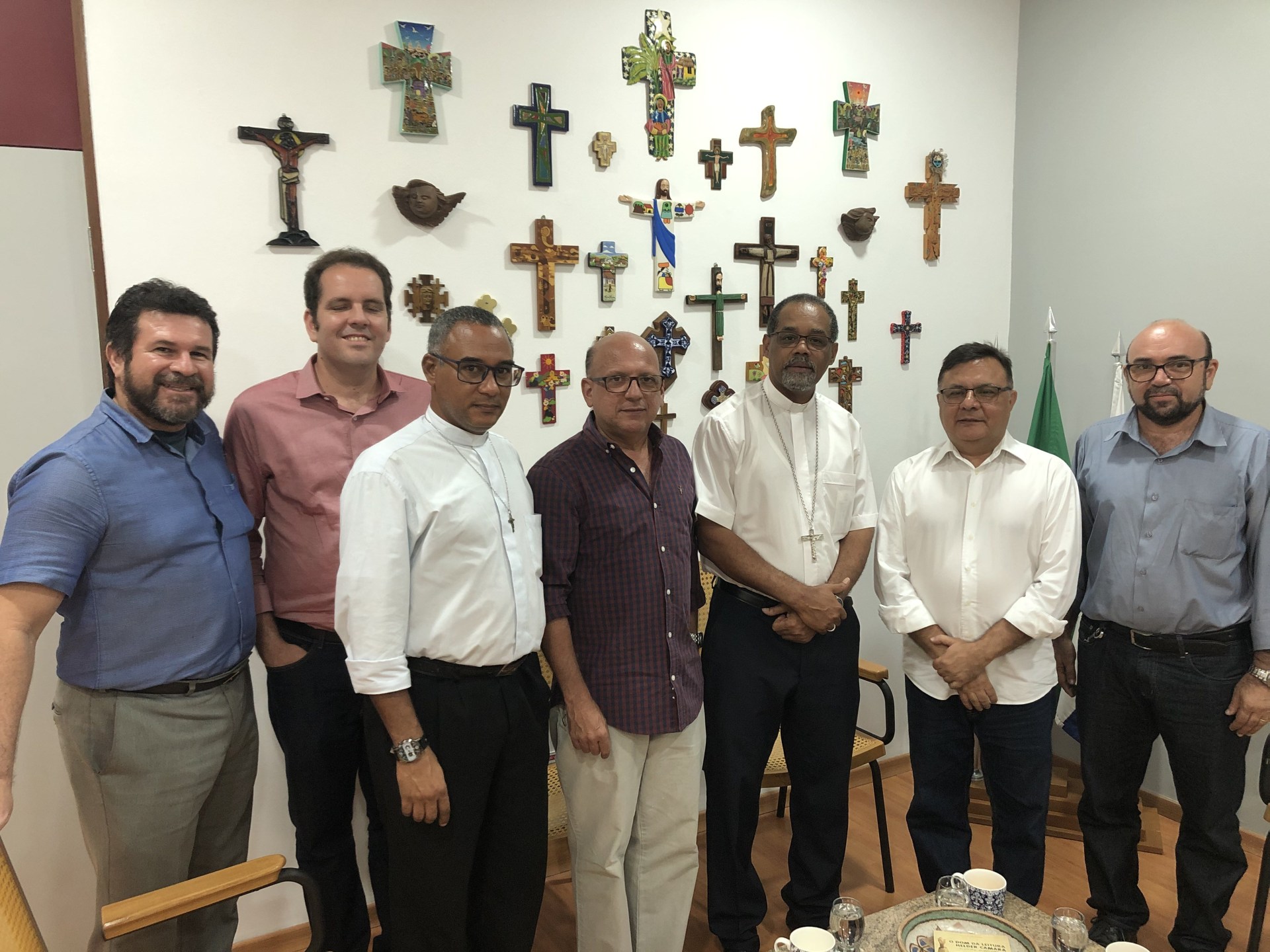 Reitor da Unicap recebe visita de Bispo de Cabo Verde