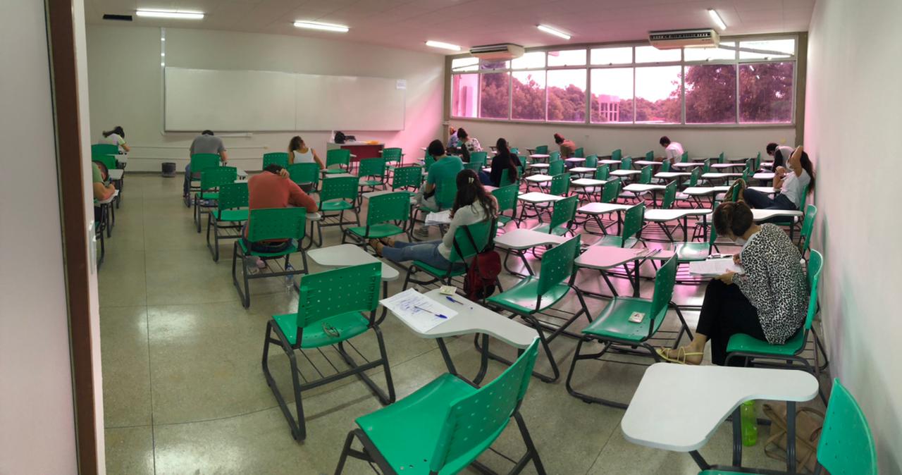 Sala de aula com distanciamento social