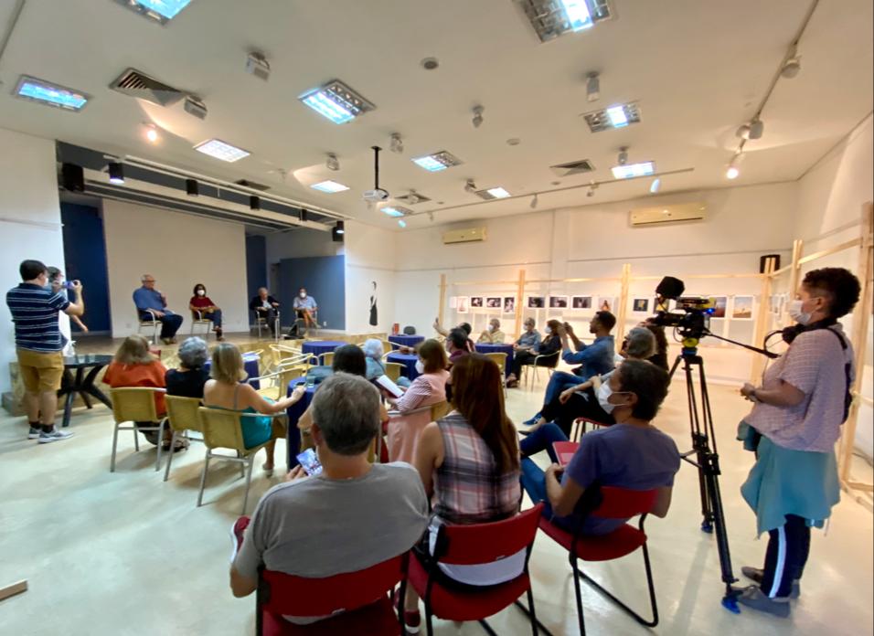 Livros & Exposição Aliança Francesa